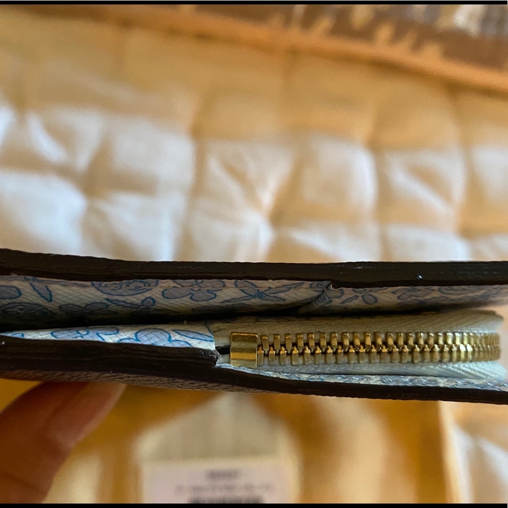 🌸Louis Vuitton LE Insolite Wallet🌸 - Picture 11 of 16